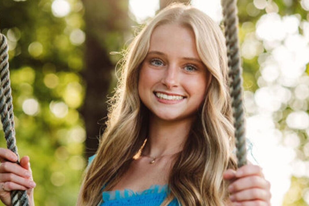 Anna-Grace-Phelan