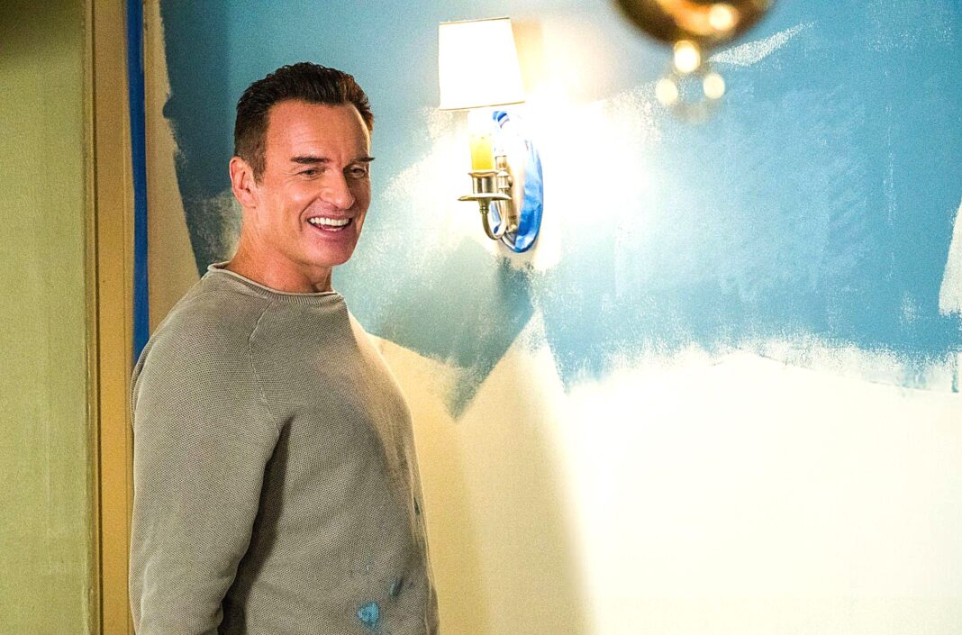 Julian McMahon dies